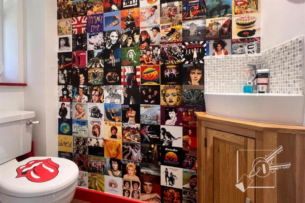 CLOAKROOM: