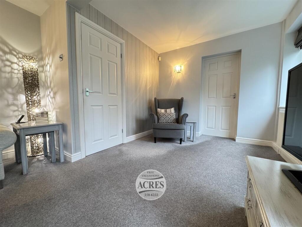 IMG_8237 (Large).jpg