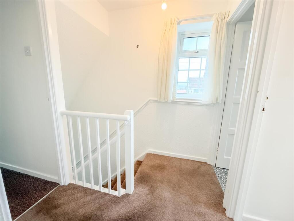 ACCOMMODATION FIRST FLOOR