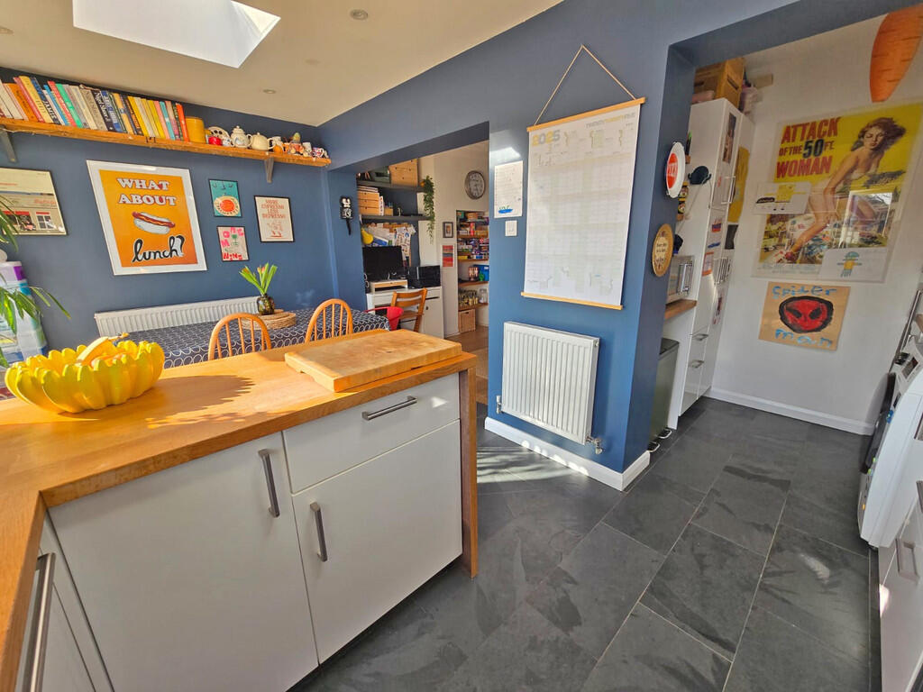 Kitchen (1)