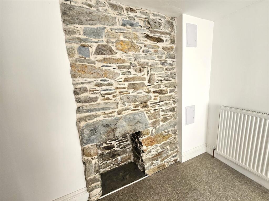Exposed stonework.jpg