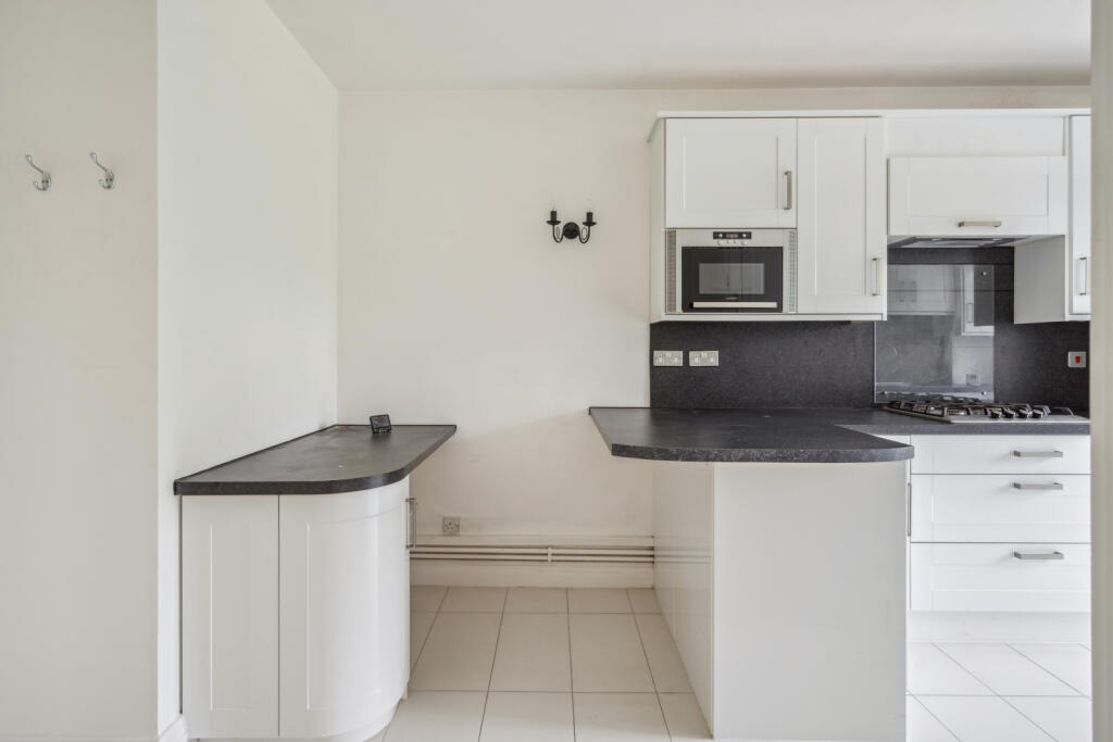 Kitchen/Breakfast Rm