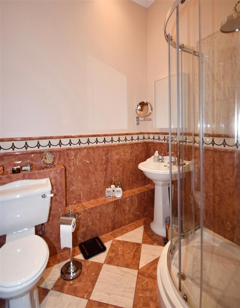 En suite