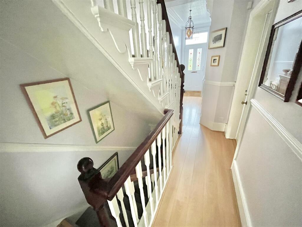 Entrance Hall Aspect 3