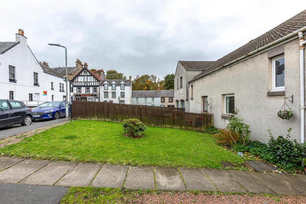 7 The Valley Selkirk 05.JPG