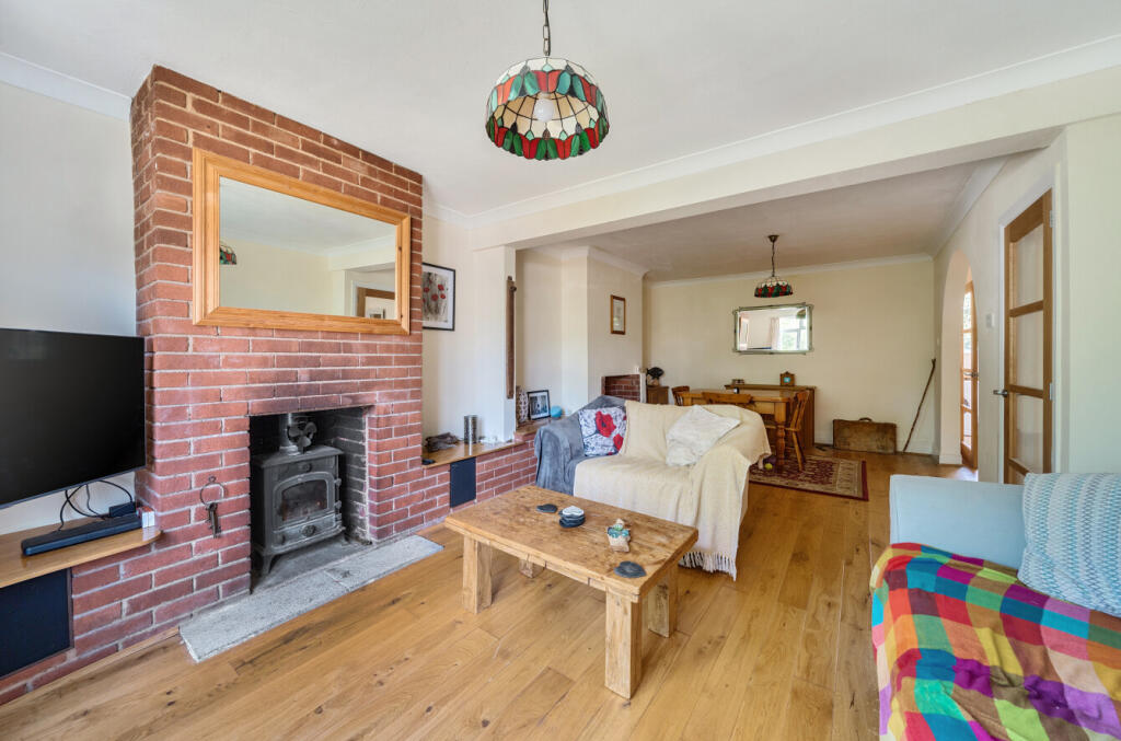 1320747-16-686e47...