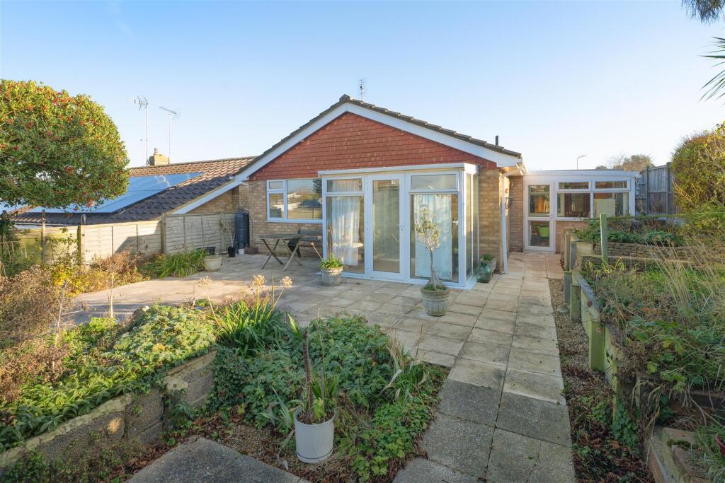 Shearwater Avenue, Whitstable