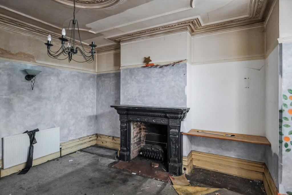 7 Stubbington Avenue, Portsmouth, PO2 0HS