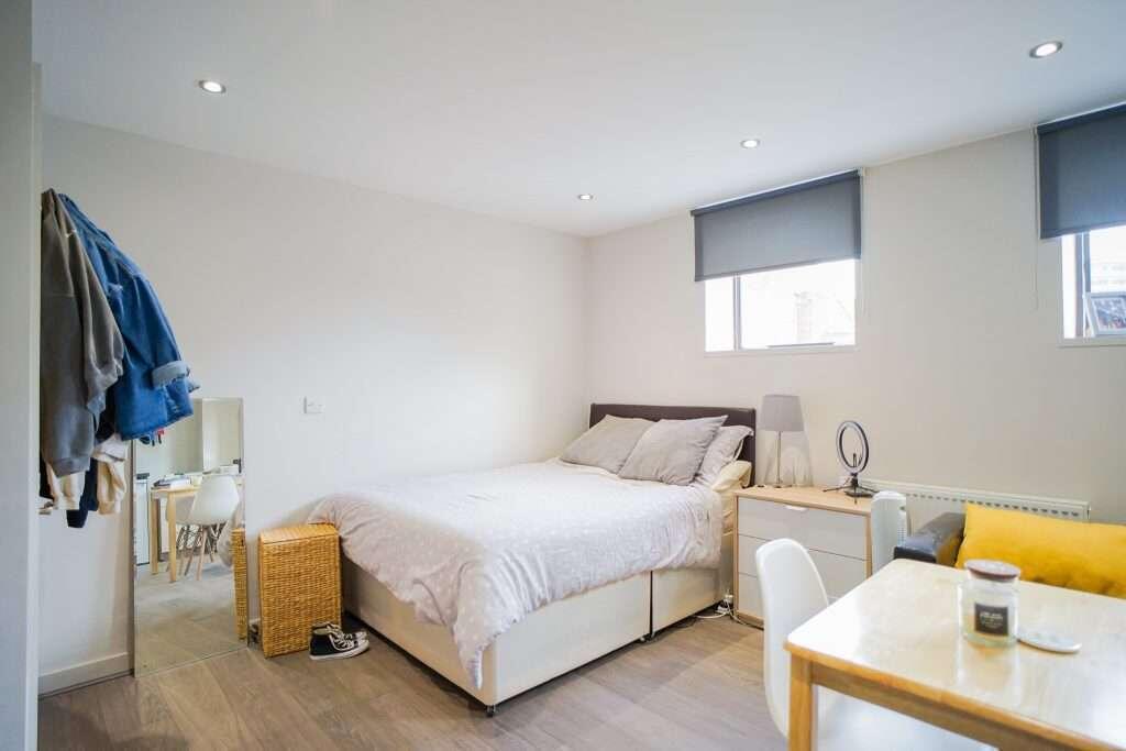 Flat_8_7_St_Peters_Close