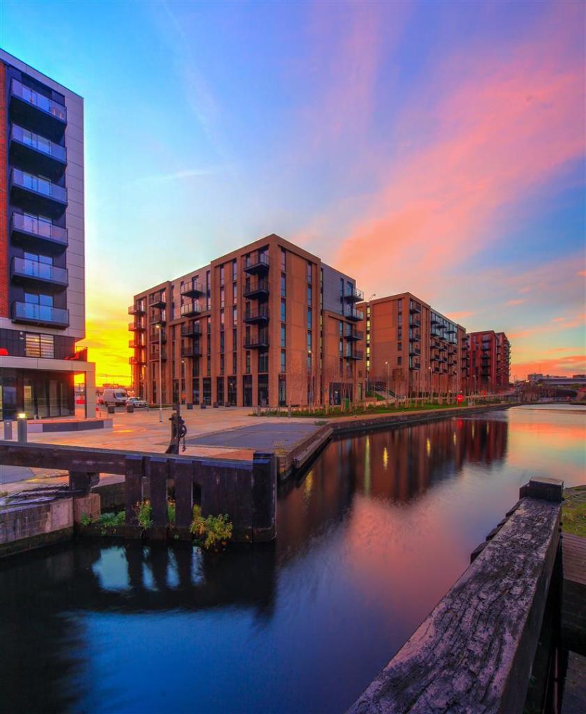 Middlewood Locks External.jpeg