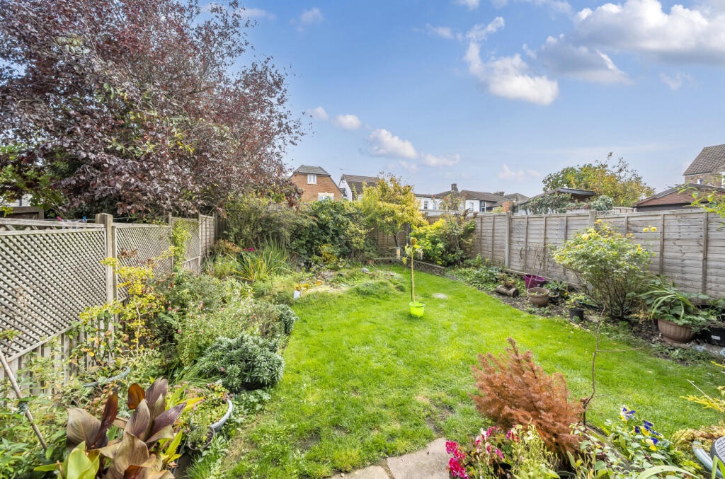 1rear Garden