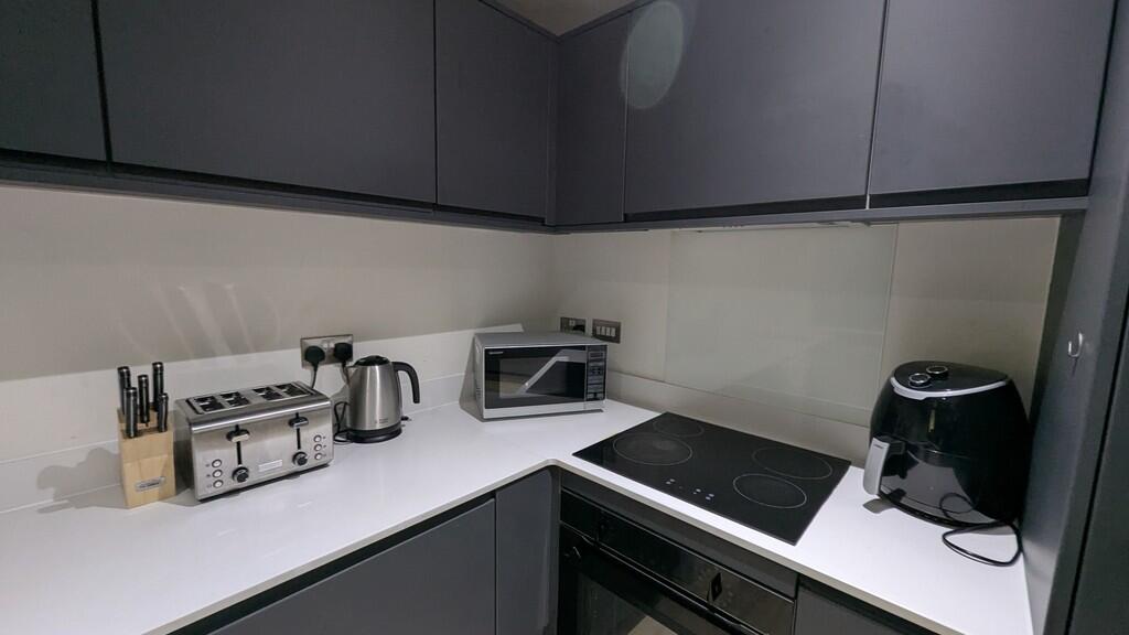 PXL_20250305_1810...