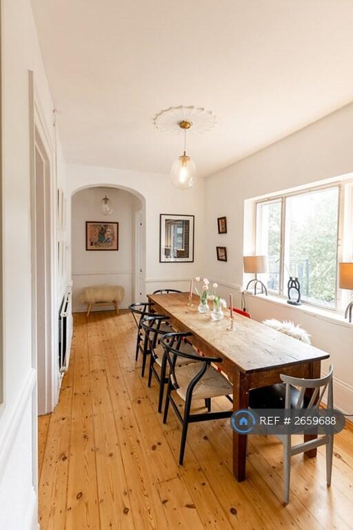 Hallway / Dining Area