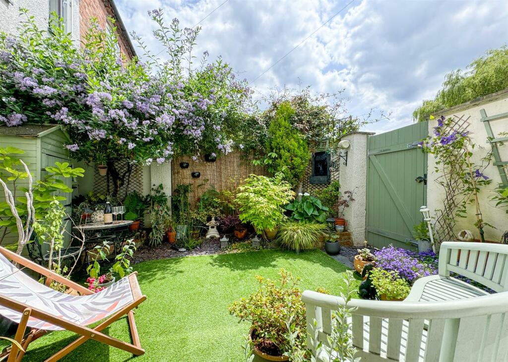 GARDEN