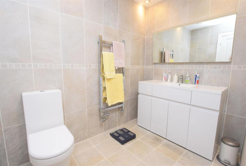 En Suite.JPG