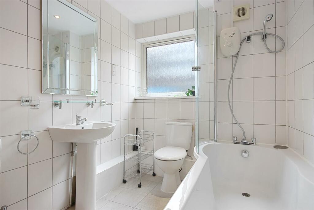 10-567677446 - AM - 56 Leeds Court, 201 St. John S