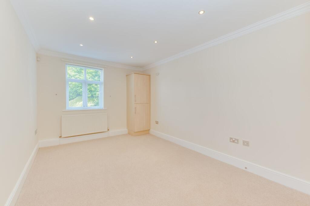 BEDROOMS AND BATHROOMS