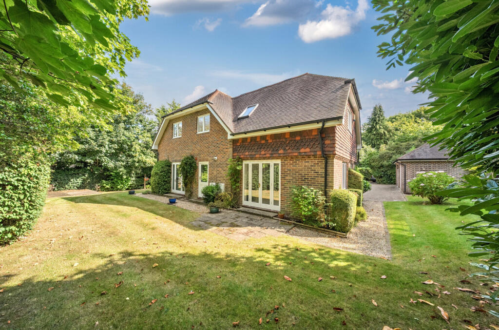 1336136-3-68a83c5...