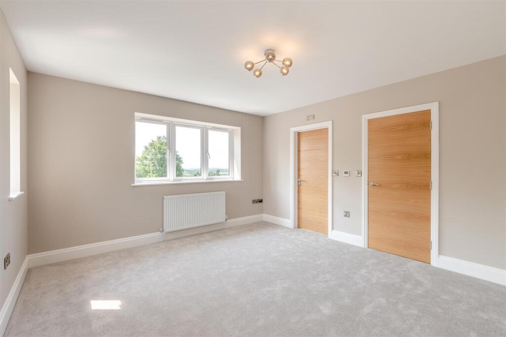 8652668-interior11.jpg