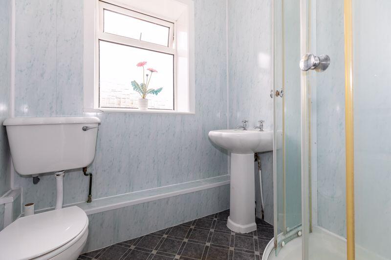 Bath/Shower room
