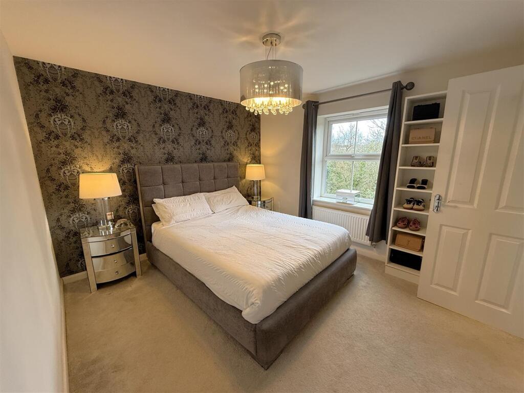 Bedroom 1A.JPG