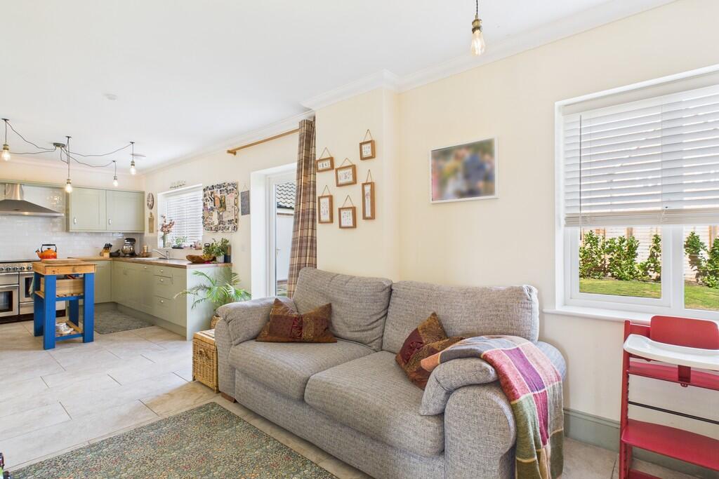 CAM01689G0-PR0489...