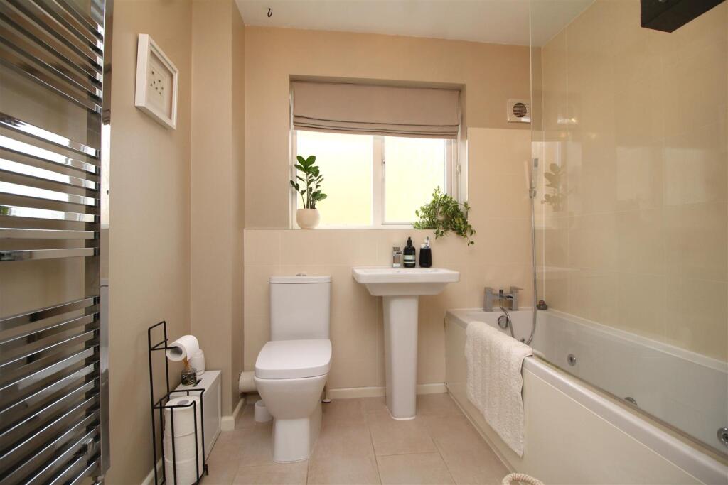 bathroom.JPG
