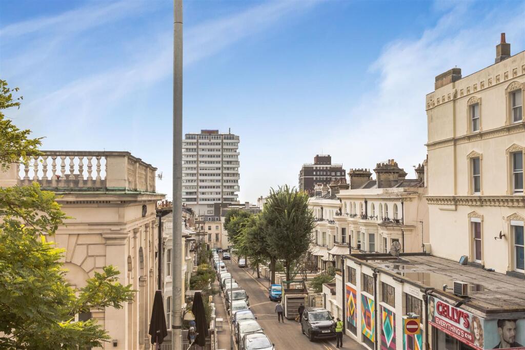 1, 142 Western Rd new19.jpg