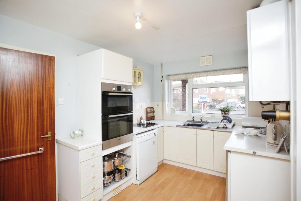7. Kitchen