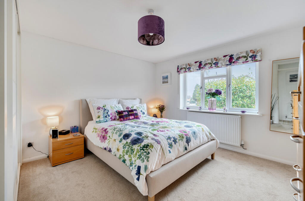 1361737-25-68dcf3...