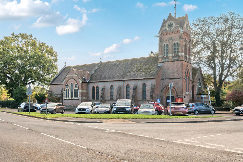 1371780-16-68fb8c...