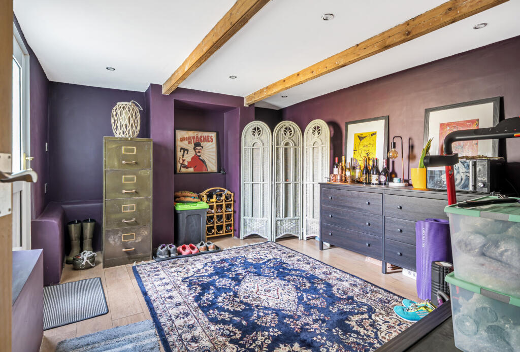 1314173-7-6856e08...