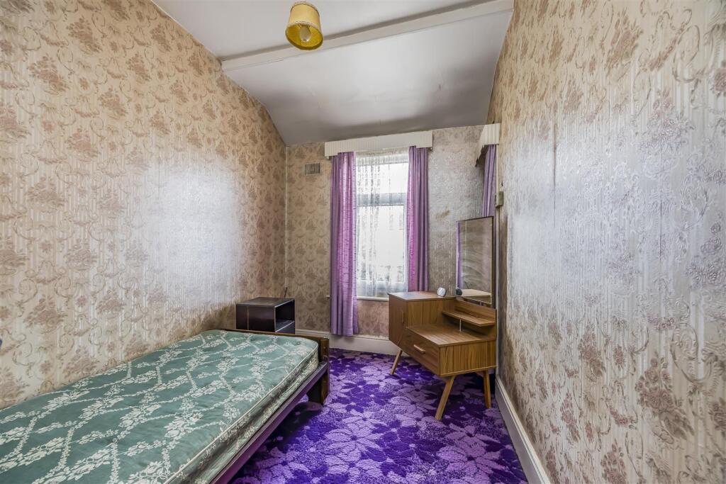 73 Ripley Grove, Baffins-PorticoMarketing-SoldBy-5