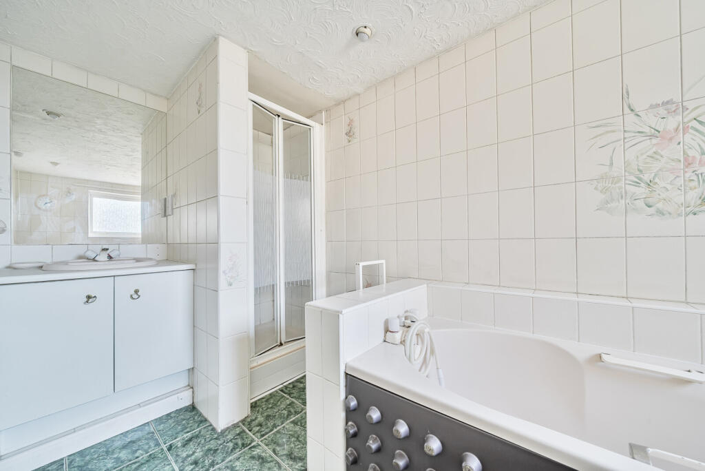 1362319-13-68e7e7...