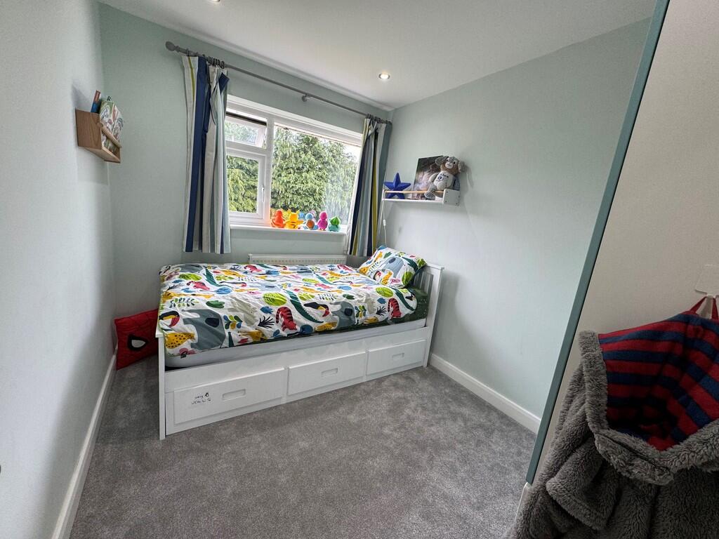 10 Eustace Road -...