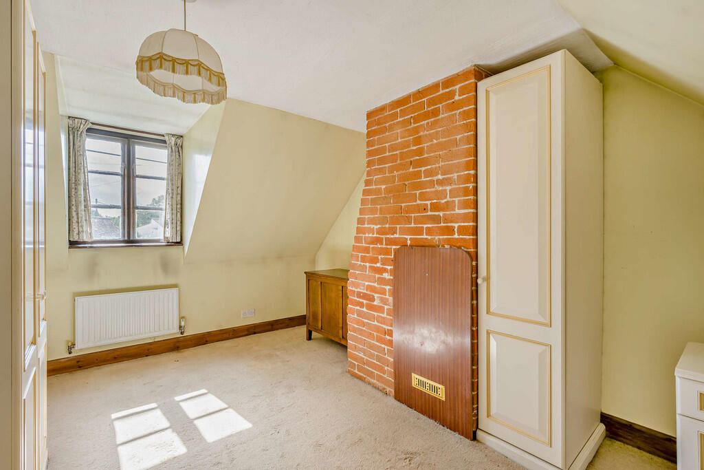 8662260-interior2...