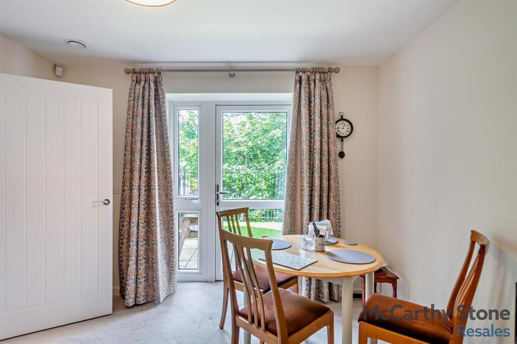 8657080-interior10-800.jpg