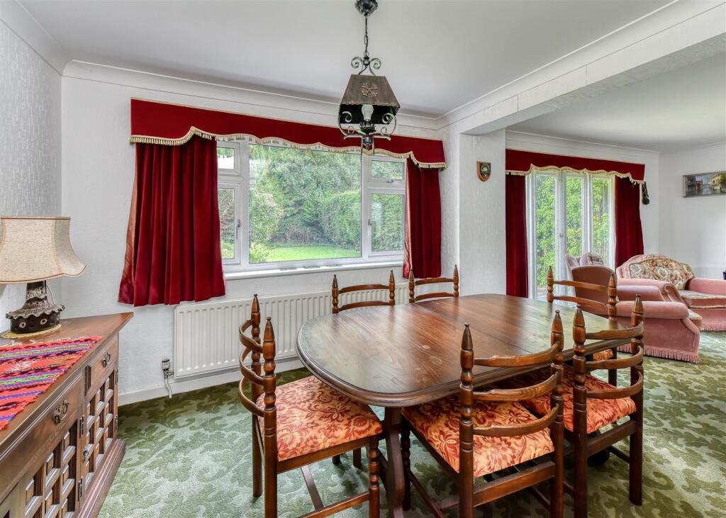7a Quail Green-dining.jpg