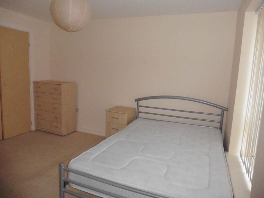 9 Overstone Court (3