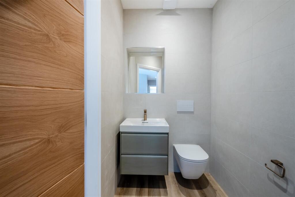 8652668-interior36.jpg