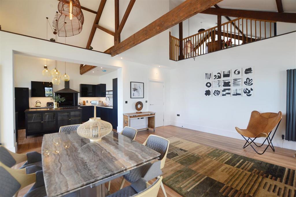 living room...JPG