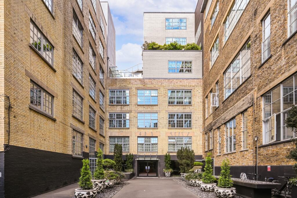 Apt 8 The Regent ...