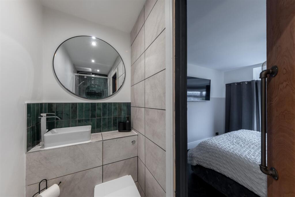 30 Poplar Drive-023.jpg