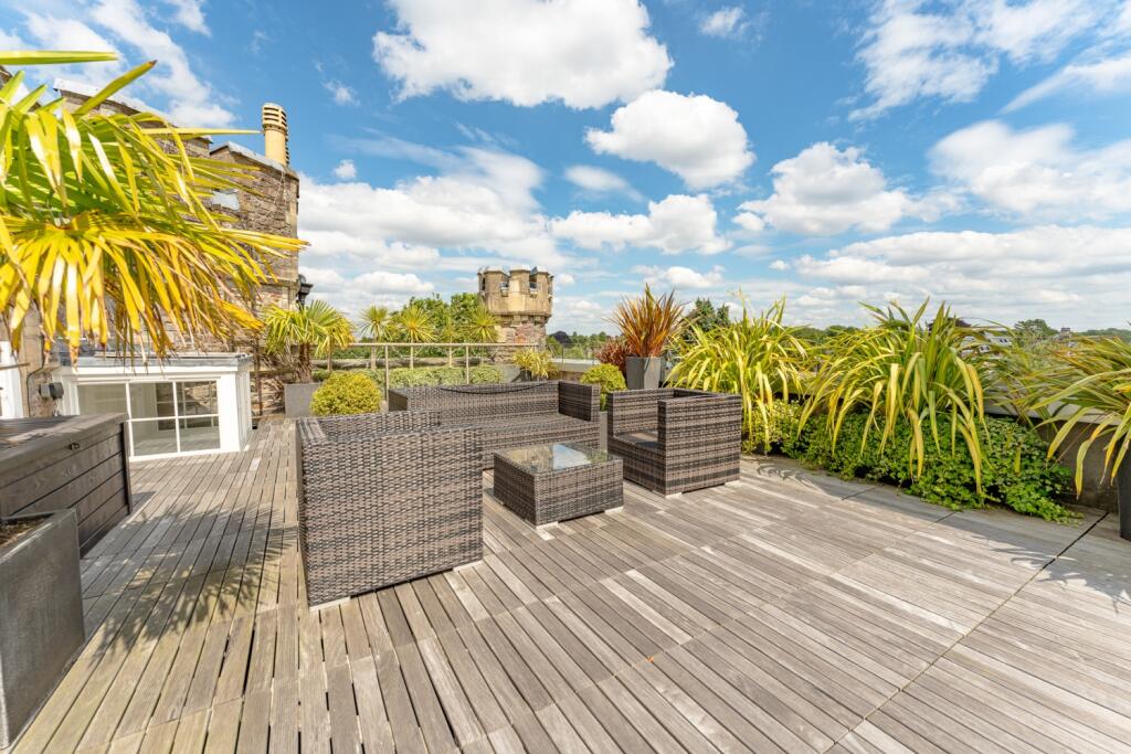 Roof Terrace 1