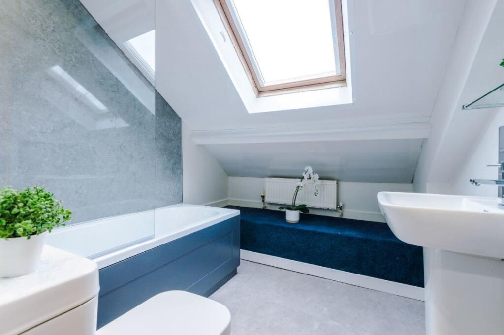 74GA - Bathroom