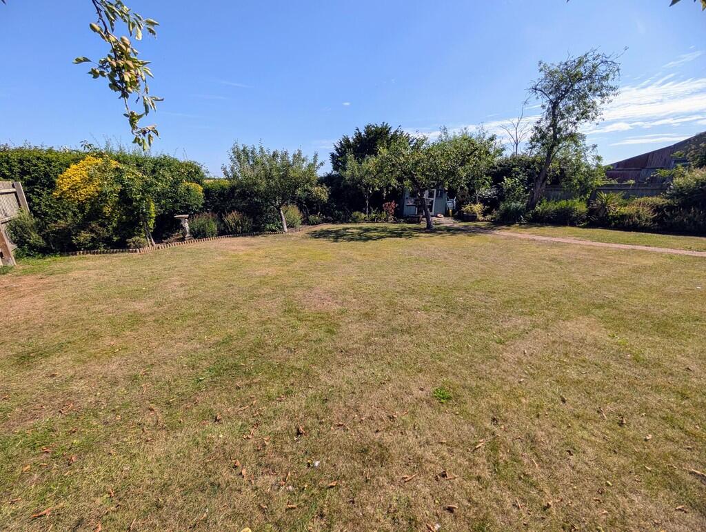 PXL_20250711_0915...