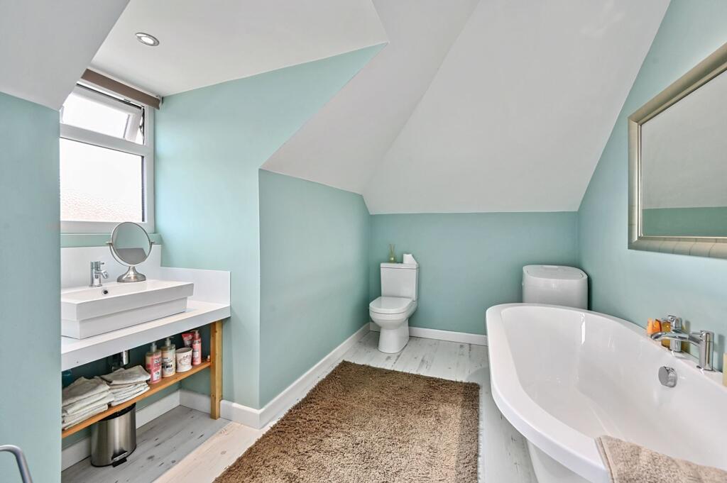 First Floor Bathroom