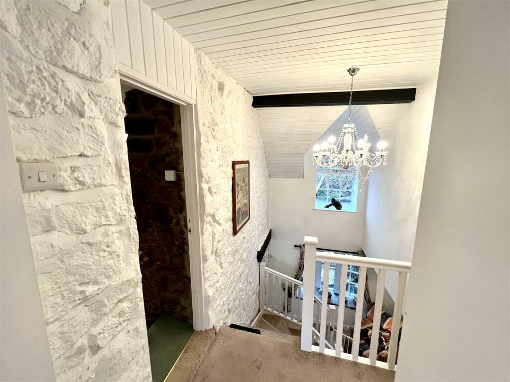 FIRST FLOOR STAIRS AND LANDING