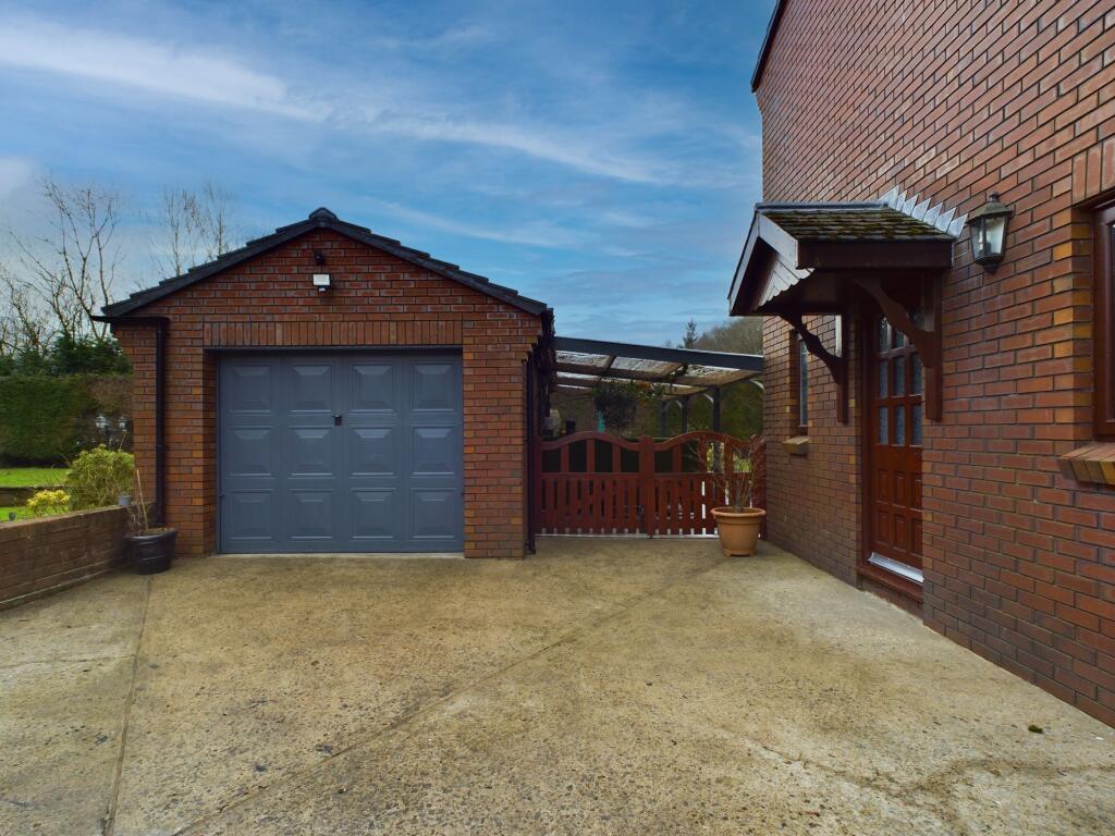 Driveway &amp; Garage