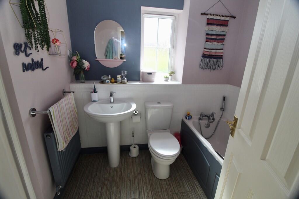 864C7B74-308C-417...